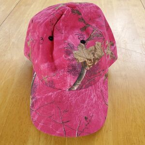 Signatures Pink Baseball Hat Cap One Size Fits Most Mossy Oak